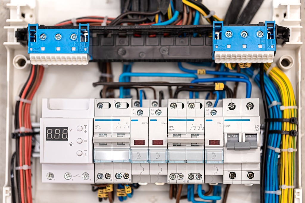 Types of Circuit Breakers and Their Importance – Schneider Electric